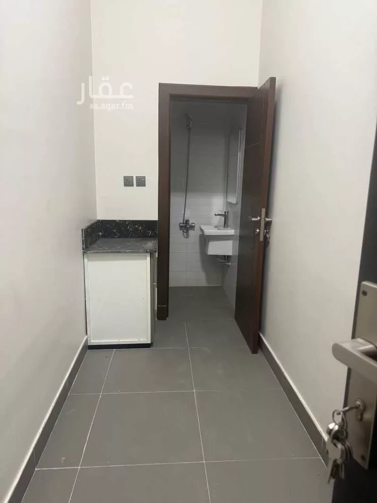 Room for Rent in Riyadh Al Mahdiyah