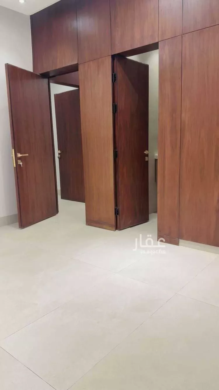 شقة للبيع في شارع ابن جرير التنوخي, حي العوالي, مدينة الرياض, منطقة الرياض 6