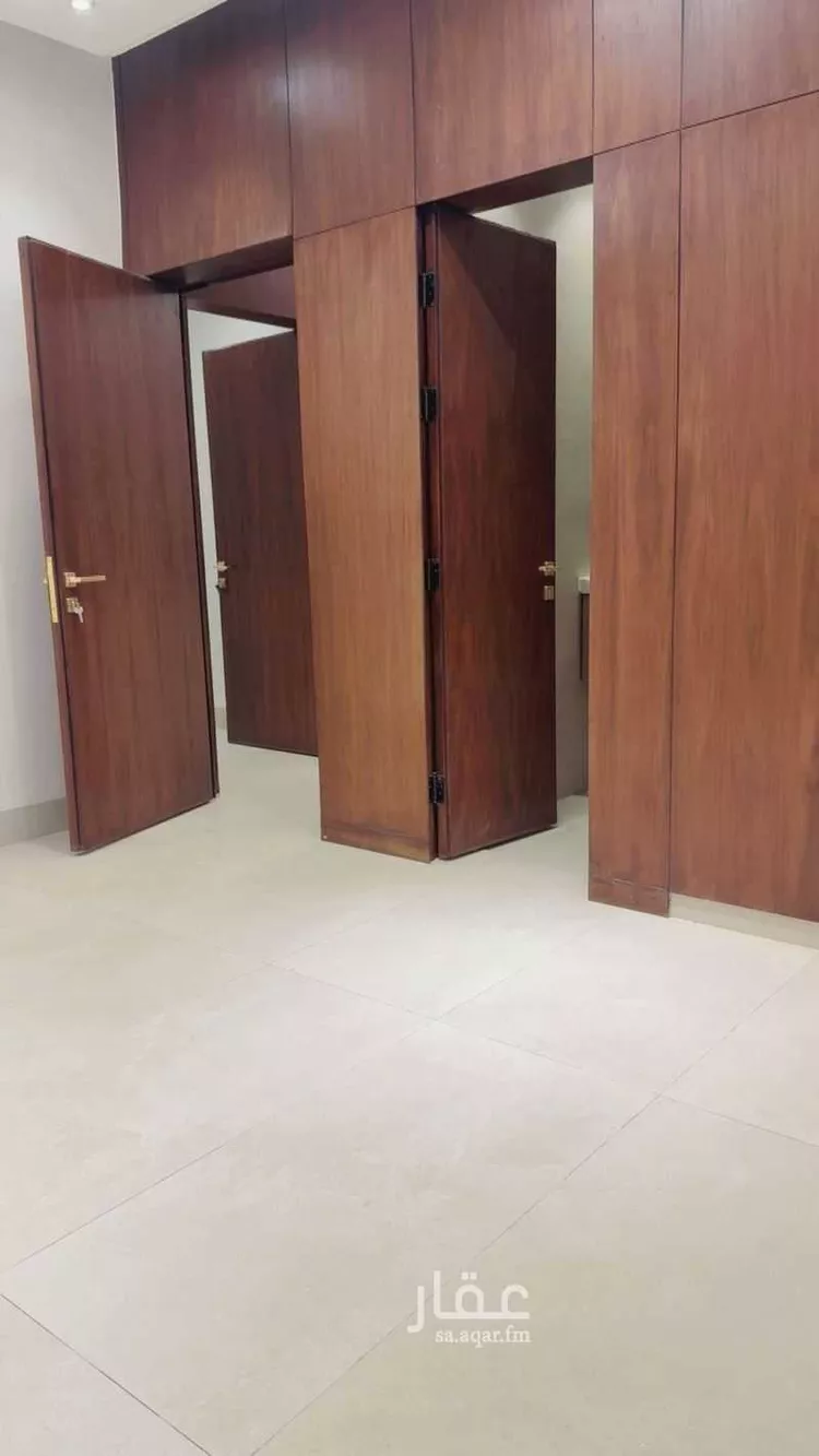 Apartment for Sale in Riyadh Dhahrat Namar