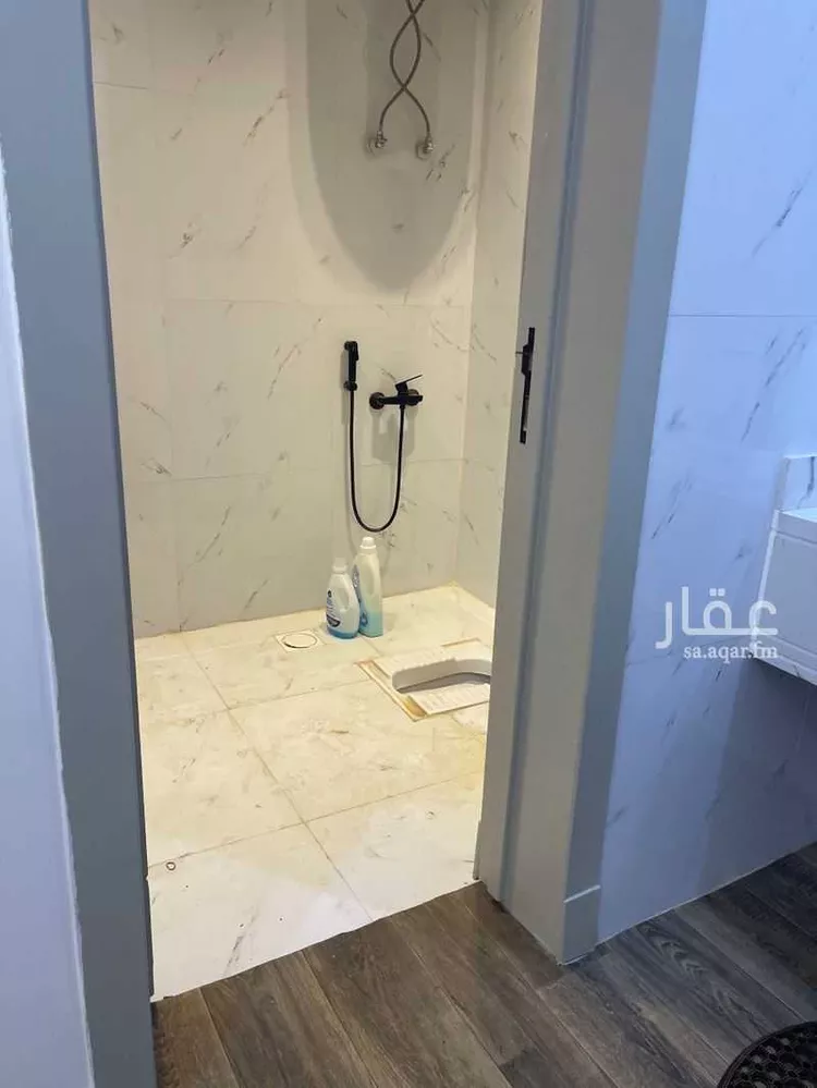 دور للإيجار في شارع عبدالوهاب الأحمدي, حي بدر, مدينة الرياض, منطقة الرياض صورة 5