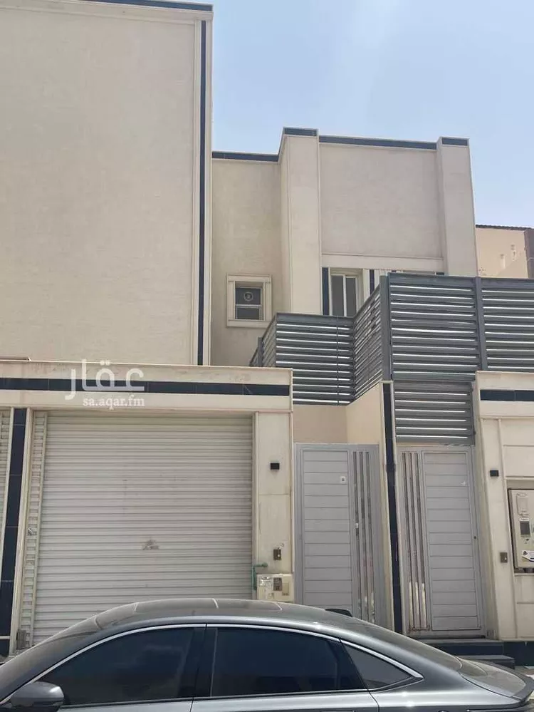 دور للبيع في شارع غزوة بواط, حي العزيزية, مدينة الرياض, منطقة الرياض 1 صورة