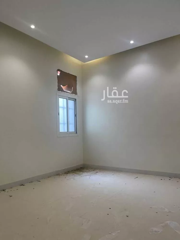 دور للبيع في شارع غزوة بواط, حي العزيزية, مدينة الرياض, منطقة الرياض صورة 5