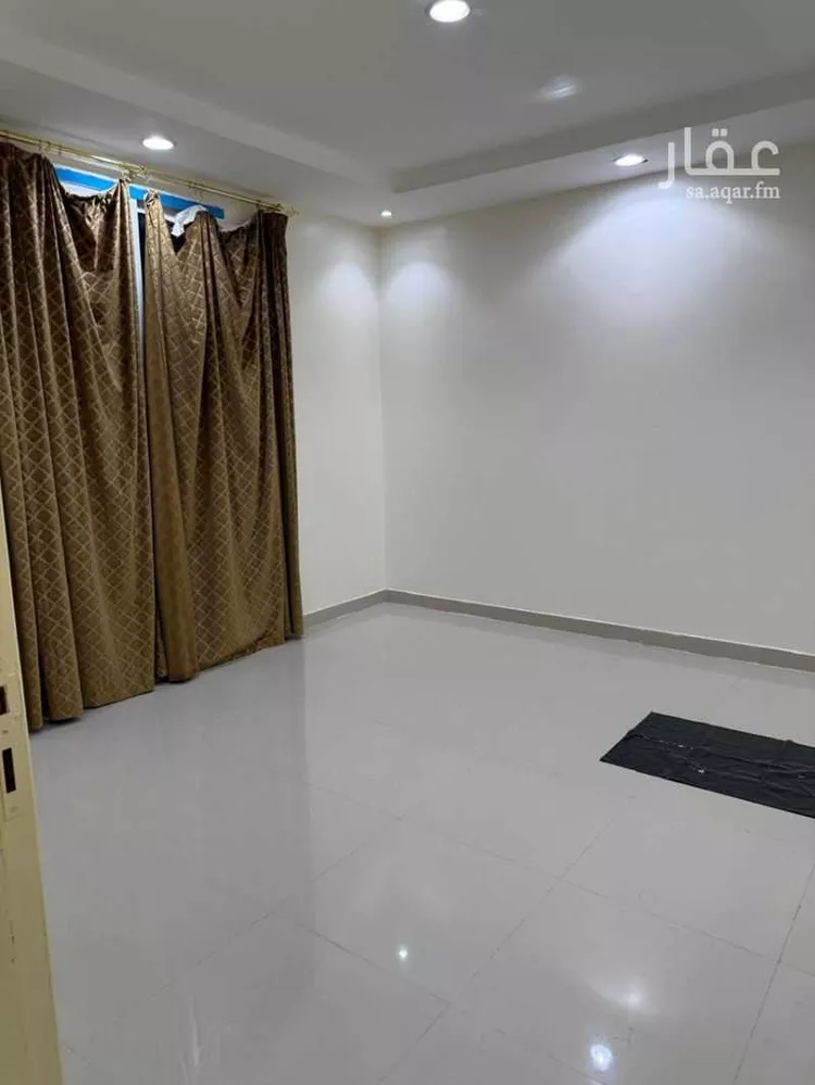 شقة للإيجار في شارع رقم 43, حي العزيزية, مدينة الرياض, منطقة الرياض صورة 4