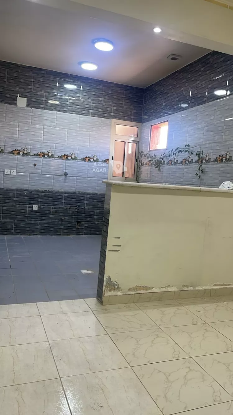 شقة للإيجار في شارع أبي طالب الزينبي, حي العزيزية, مدينة الرياض, منطقة الرياض 10