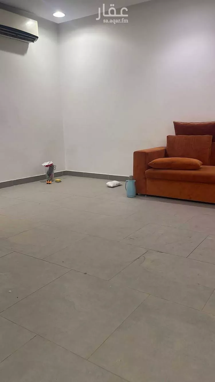 فيلا للإيجار في شارع المؤتمن الساجي, حي بدر, مدينة الرياض, منطقة الرياض صورة 2