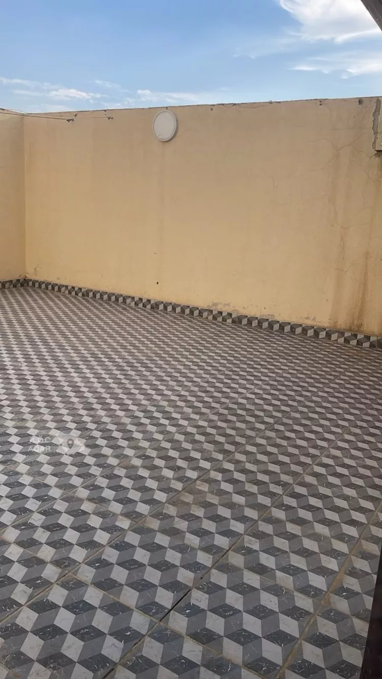شقة للإيجار في شارع أبي طالب الزينبي, حي العزيزية, مدينة الرياض, منطقة الرياض 11
