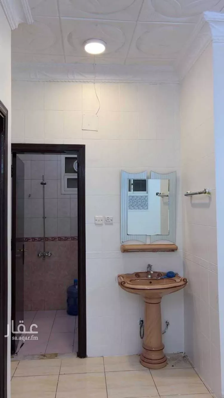 شقة للإيجار في شارع عاصم بن ثابت, حي العوالي, مدينة الرياض, منطقة الرياض
