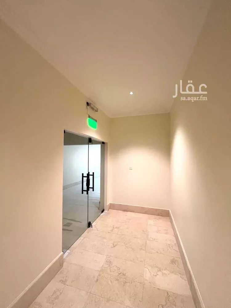 مكتب تجاري للإيجار في شارع طريق الملك فهد, حي الحزام الأخضر, مدينة الخبر, المنطقة الشرقية صورة 5