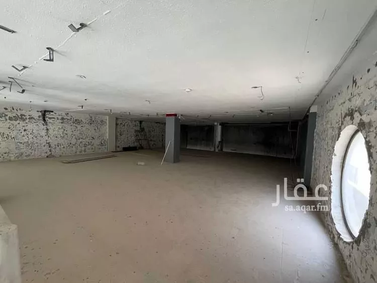 محل للإيجار في شارع طريق الملك فهد, حي الحزام الأخضر, مدينة الخبر, المنطقة الشرقية صورة 2
