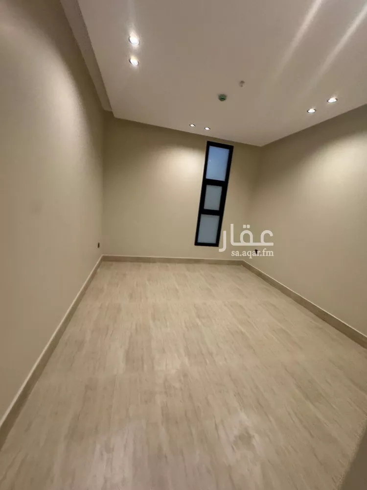 شقة للبيع في شارع حريملاء, حي الحمراء, مدينة الخبر, المنطقة الشرقية