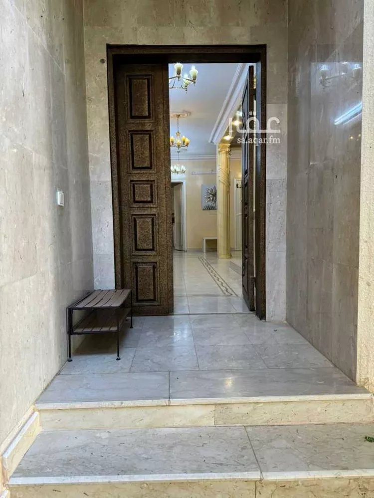 فيلا للبيع في شارع ابي الشجاع اللوزي, حي السويدي الغربي, مدينة الرياض, منطقة الرياض صورة 2