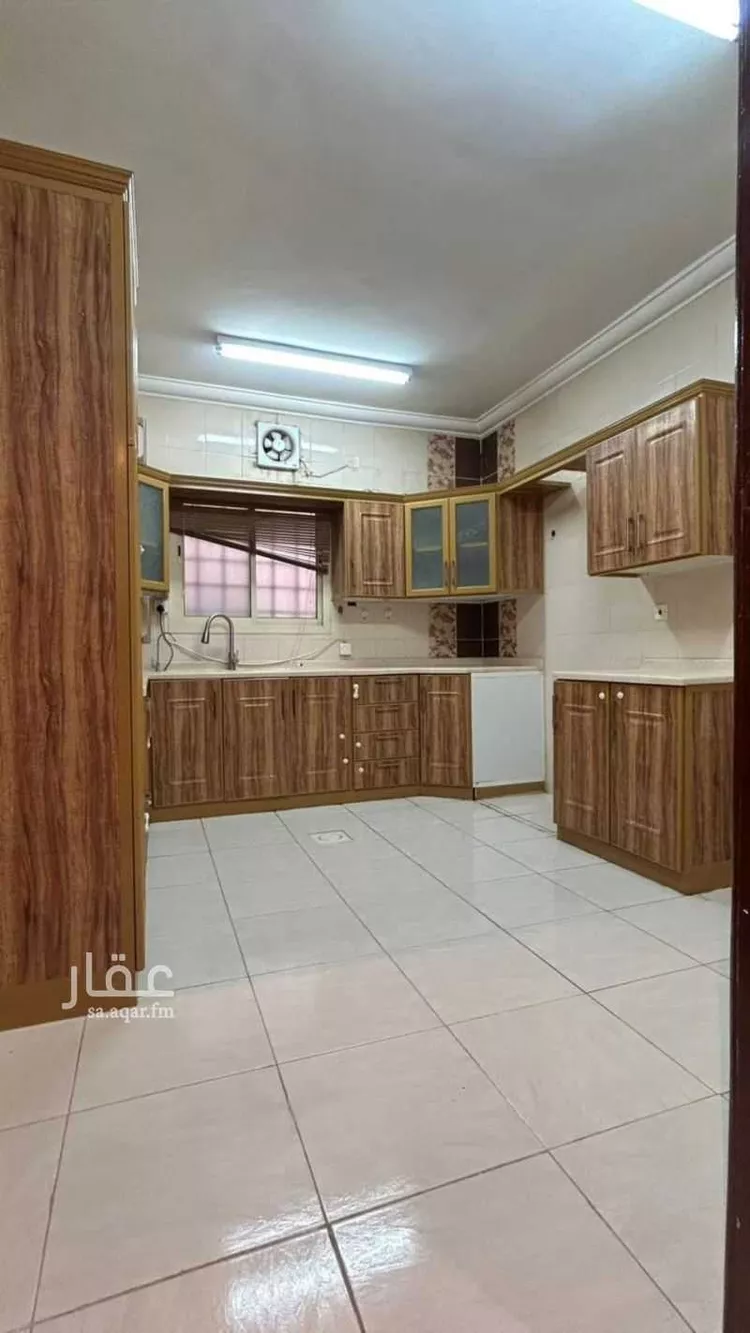 شقة للإيجار في شارع الطويرف, حي إشبيلية, مدينة الرياض, منطقة الرياض صورة 4