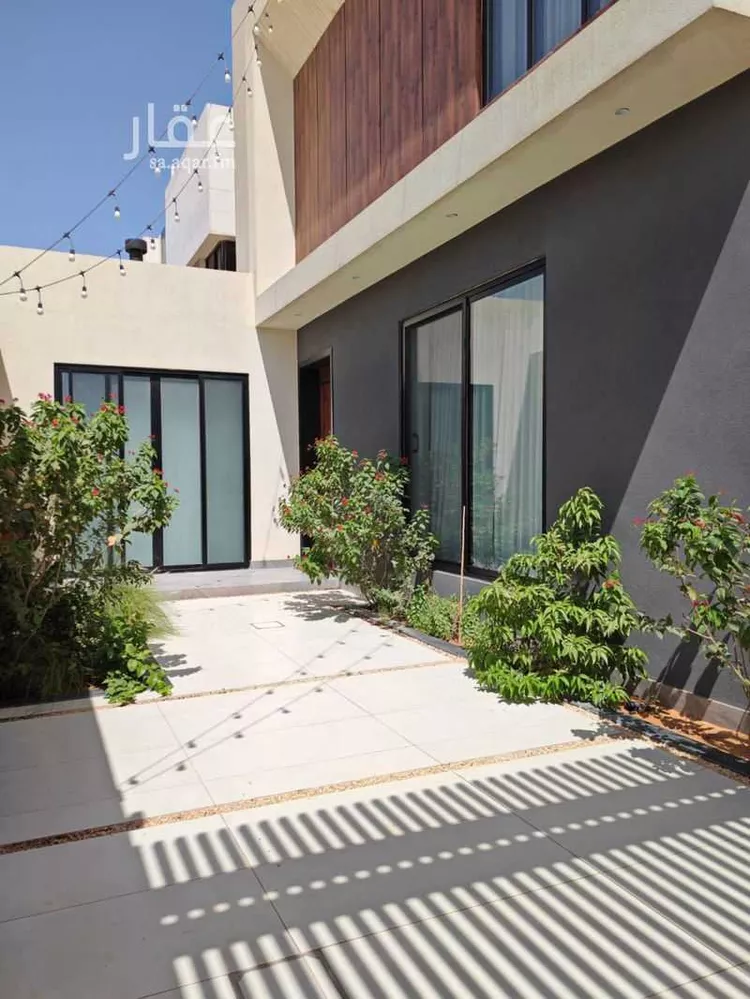 فيلا للبيع في شارع رقم 452, حي المونسية, مدينة الرياض, منطقة الرياض 18