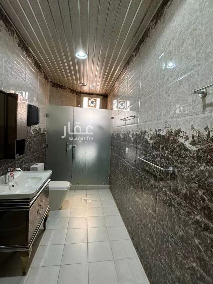 فيلا للبيع في شارع أبي شجاع اللوزي, حي السويدي الغربي, مدينة الرياض, منطقة الرياض 6
