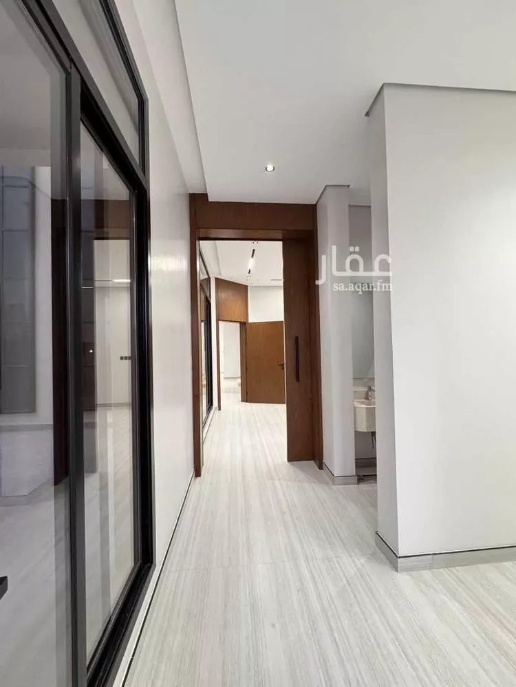 فيلا للبيع في شارع ابن الفراء, حي المهدية, مدينة الرياض, منطقة الرياض صورة 5