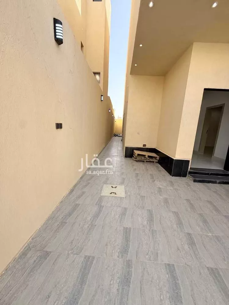 Floor for Sale in Riyadh Al Janadriyah صورة 3