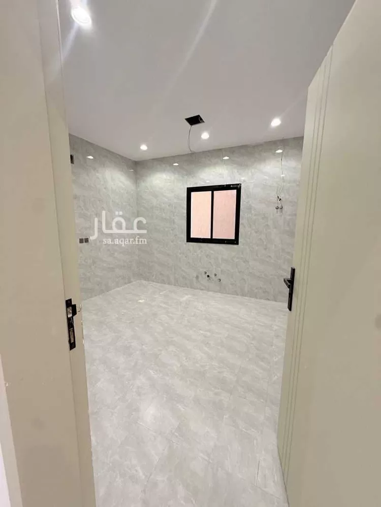 Floor for Sale in Riyadh Al Janadriyah صورة 5