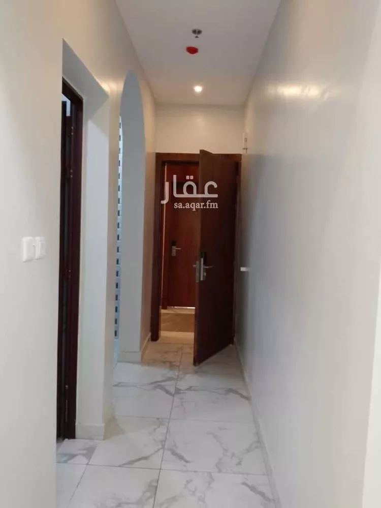شقة للإيجار في شارع عبدالرحمن ابن عوف, حي الشعلة, مدينة الدمام, المنطقة الشرقية صورة 4