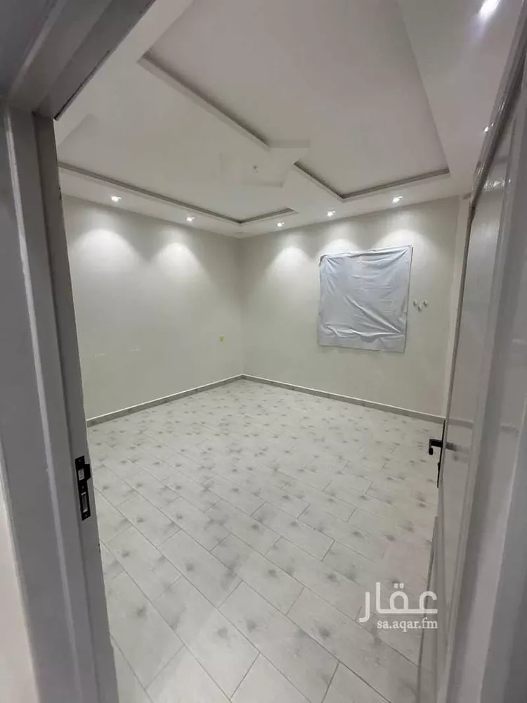 فيلا للبيع في شارع رقم 28 ، حي ظهرة لبن ، الرياض ، منطقة الرياض 7