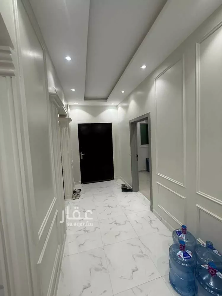 فيلا للبيع في شارع رقم 28, حي ظهرة لبن, مدينة الرياض, منطقة الرياض صورة 3