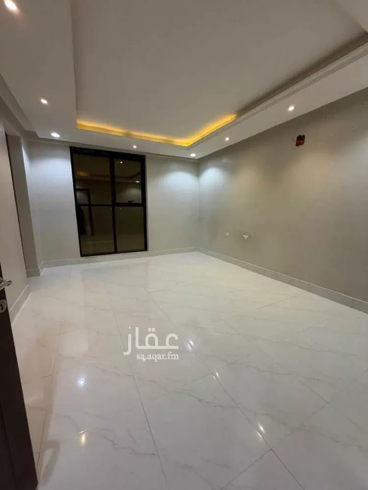 فيلا للإيجار في شارع علي الحراني, حي بدر, مدينة الرياض, منطقة الرياض