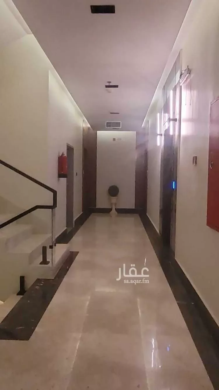 شقة للبيع في شارع سفيان بن النضر, حي الحمراء, مدينة الخبر, المنطقة الشرقية صورة 2