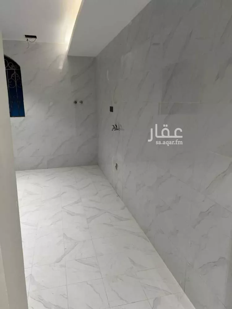 شقة للبيع في شارع عقيل بن عطيه, حي ضاحية الملك فهد, مدينة الدمام, المنطقة الشرقية صورة 2