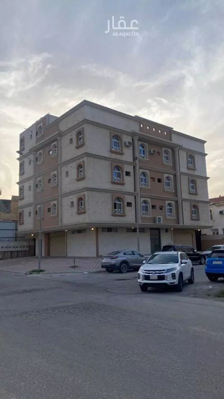 عمارة للبيع في شارع الرياض, الخبر الجنوبية, الخبر