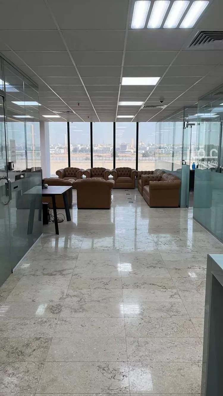 مكتب تجاري للإيجار في شارع الامير ماجد الفرعي ، حي الورود ، جدة ، جدة
