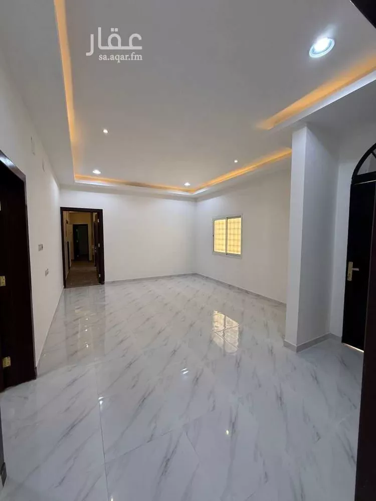 فيلا للبيع في شارع صفوان بن موهب, حي المهدية, مدينة الرياض, منطقة الرياض صورة 2