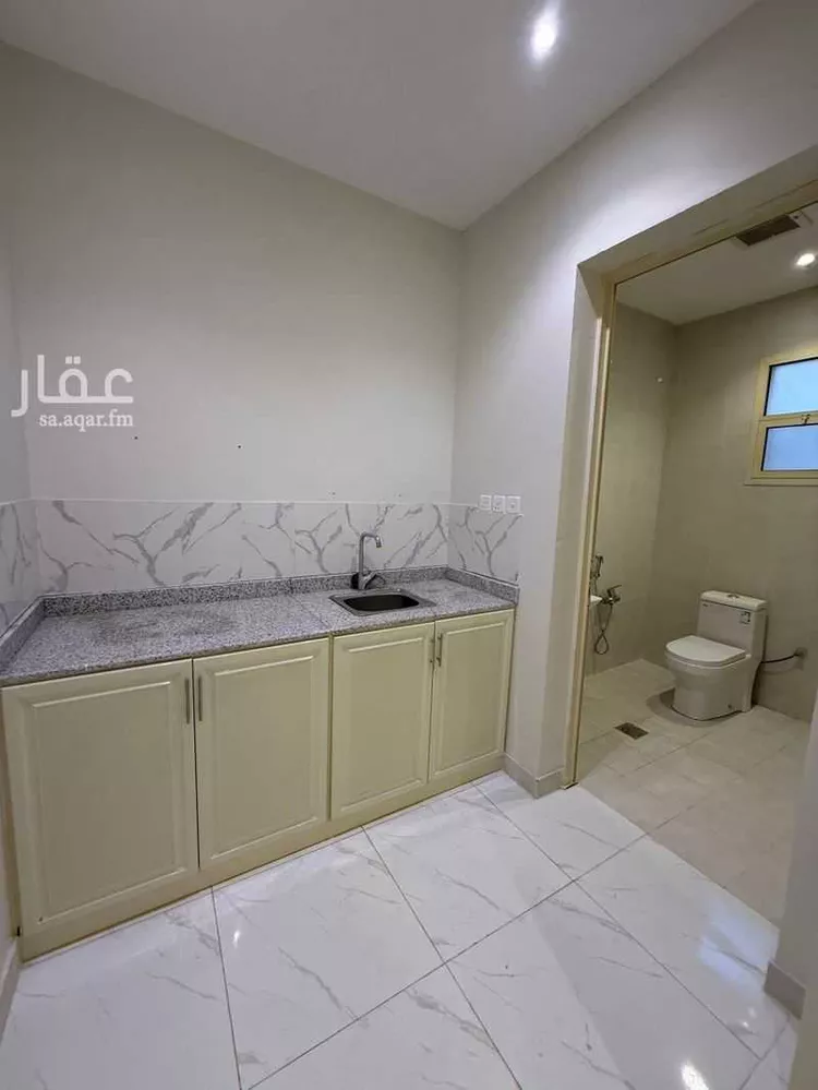 مكتب تجاري للإيجار في شارع السيل الكبير, حي المهدية, مدينة الرياض, منطقة الرياض صورة 2