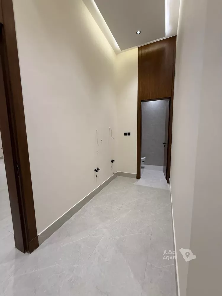 Floor for Sale in Riyadh An Narjis 4