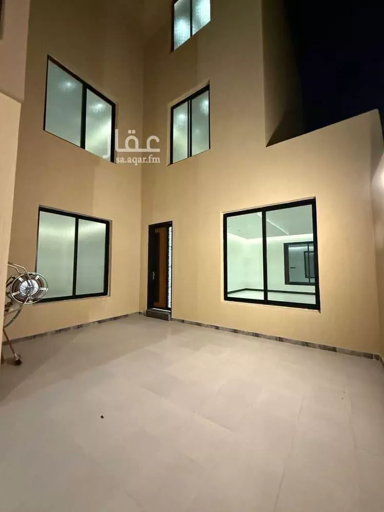 فيلا للبيع في حي ظهرة لبن, مدينة الرياض, منطقة الرياض صورة 3