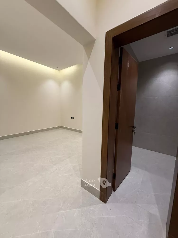 Floor for Sale in Riyadh An Narjis 12