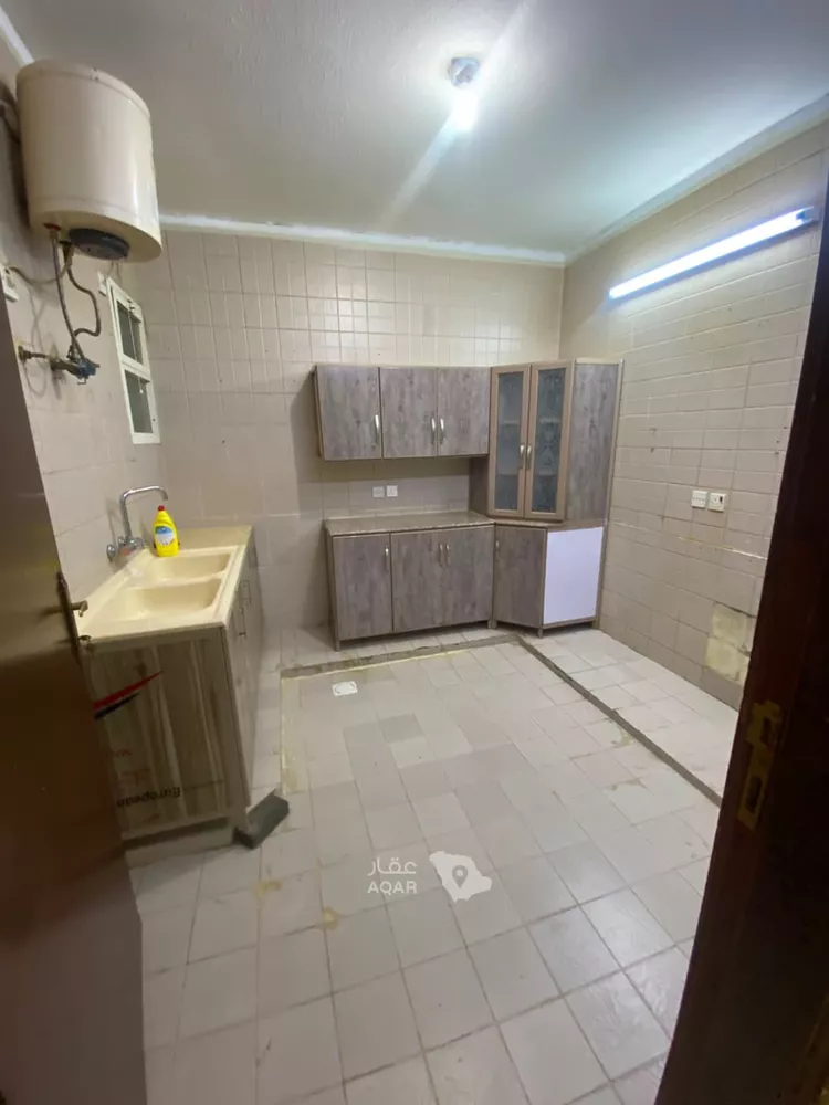 شقة للإيجار في شارع عبدالله بن سليمان بن عبيد, حي الفيحاء, مدينة الرياض, منطقة الرياض 7