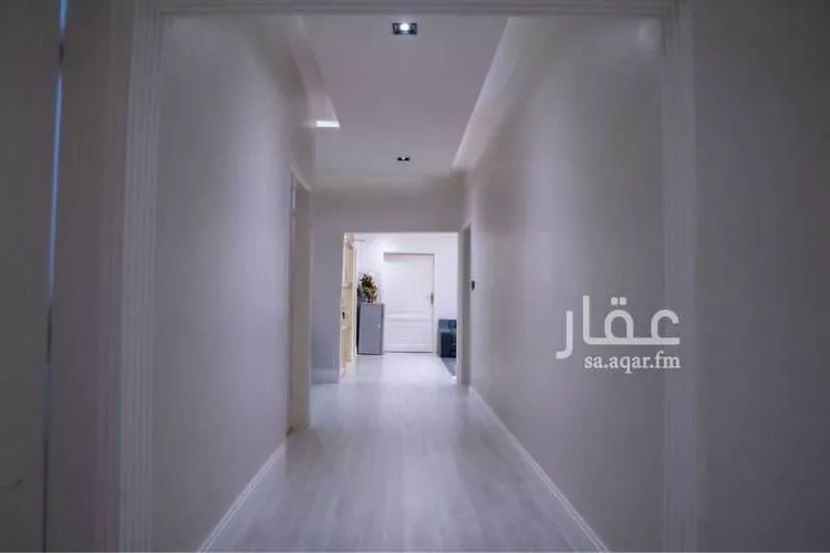 فيلا للبيع في شارع الطارف, العريجاء الغربية, الرياض صورة 5