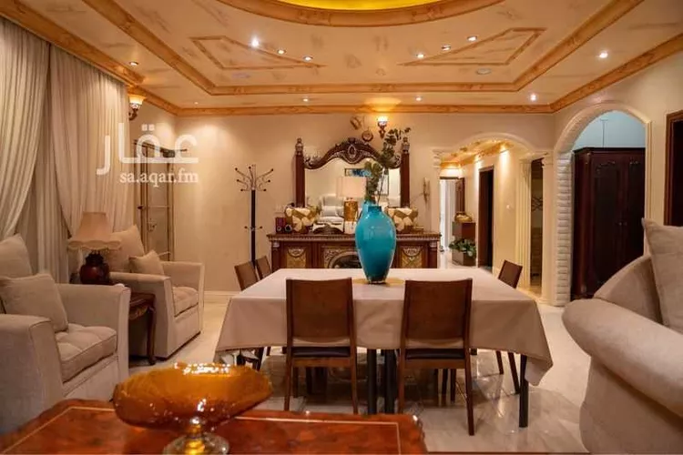 فيلا للبيع في شارع الطارف, العريجاء الغربية, الرياض صورة 2
