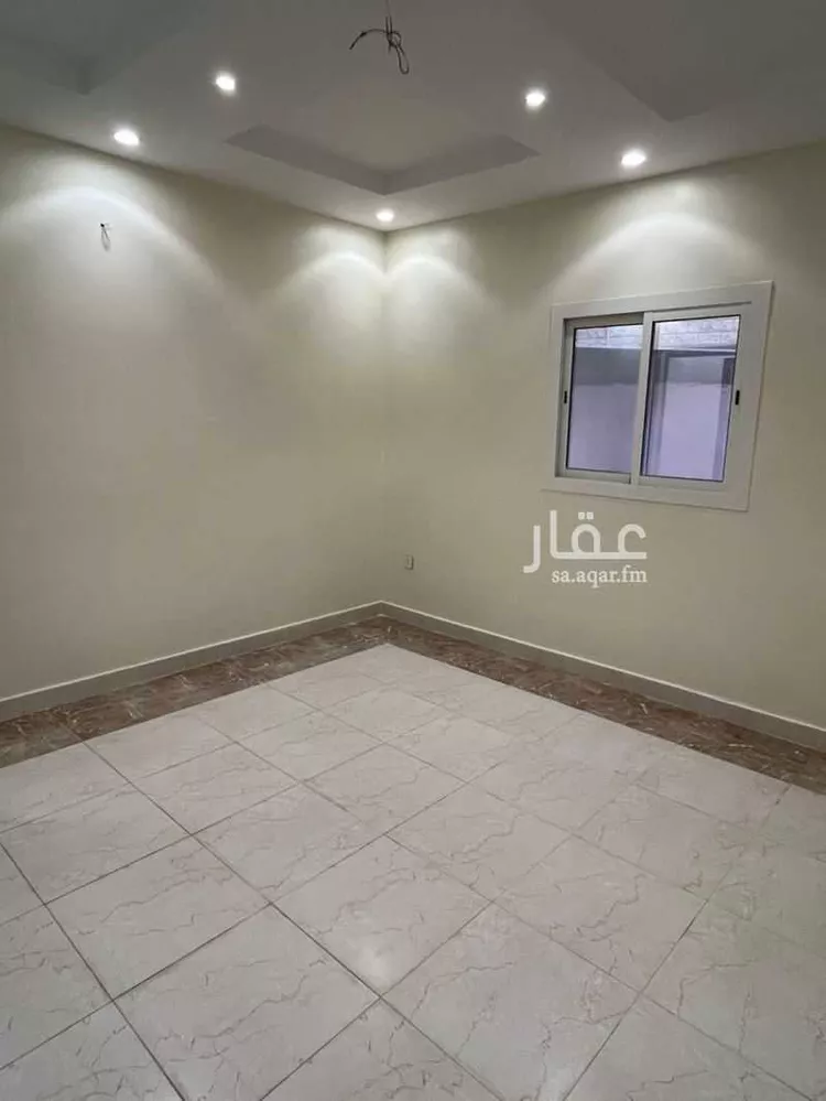 شقة للإيجار في شارع خارجة بن زيد الخزرجي ، حي الباهر ، الباحة ، منطقة الباحة 11