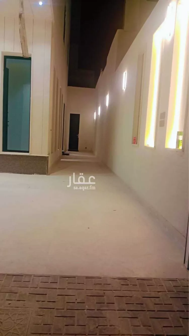 فيلا للبيع في شارع أبي الفتح بن العلامة العجيمي, حي البيان, مدينة الرياض, منطقة الرياض صورة 4