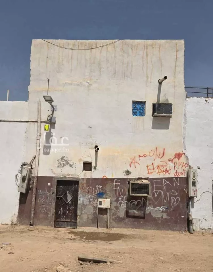 بيت للبيع في شارع الدخيل ، حي العود ، الرياض ، منطقة الرياض