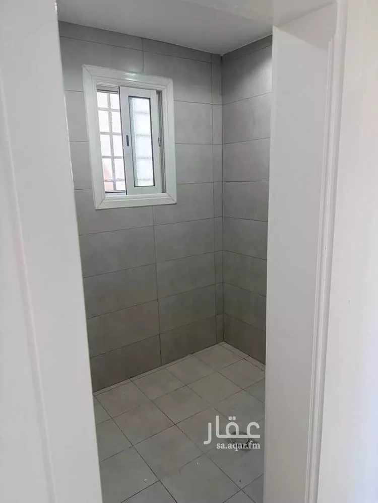 عمارة للإيجار في شارع لبيد بن ربيعة, حي الزهرة, مدينة الرياض, منطقة الرياض صورة 4