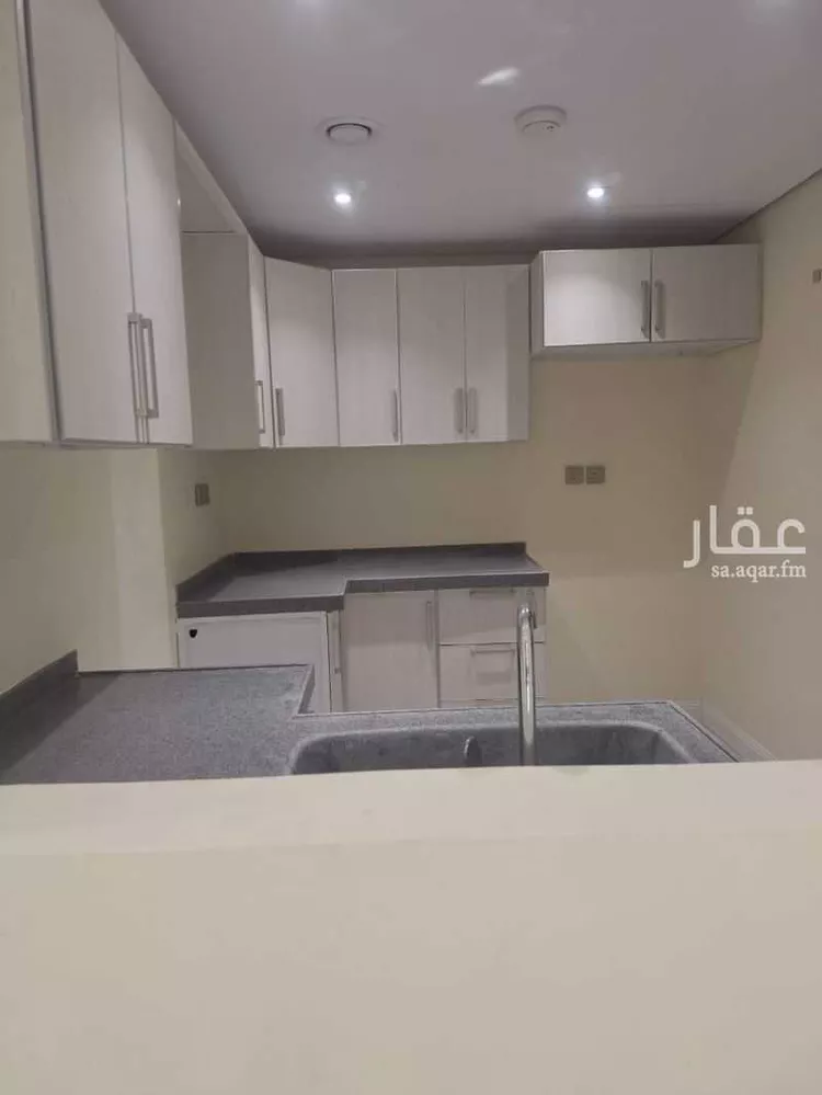 شقة للإيجار في شارع يونس سلامه, حي الروضة, مدينة جدة, منطقة مكة المكرمة صورة 3