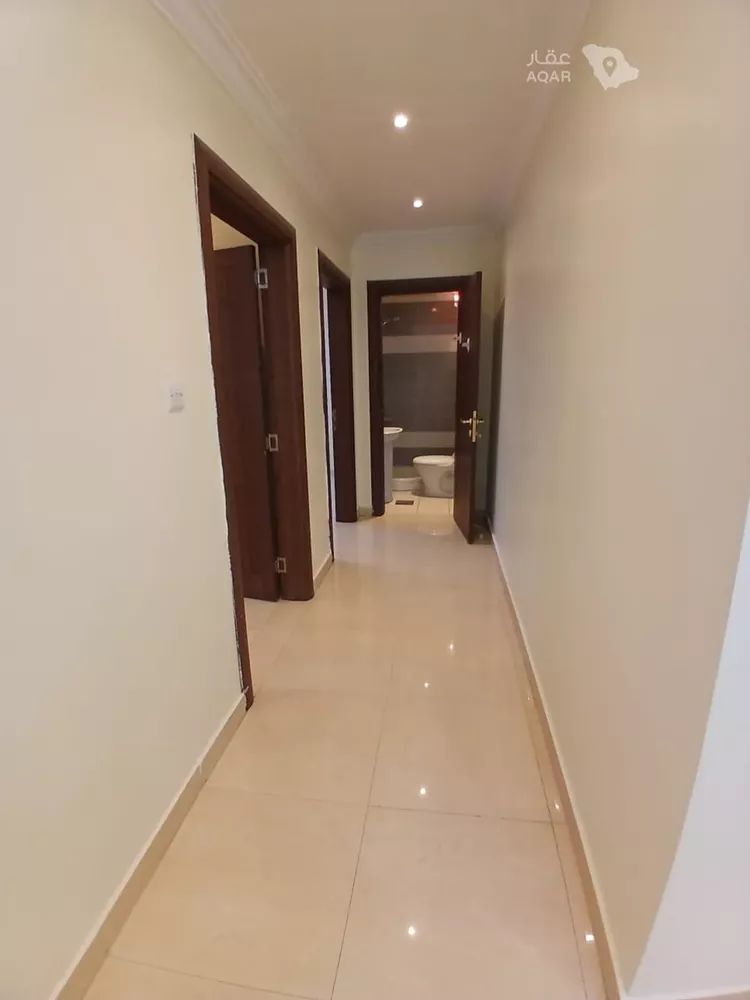 شقة للإيجار في شارع عبدالله بن المهاجر, حي العليا, مدينة الرياض, منطقة الرياض 12
