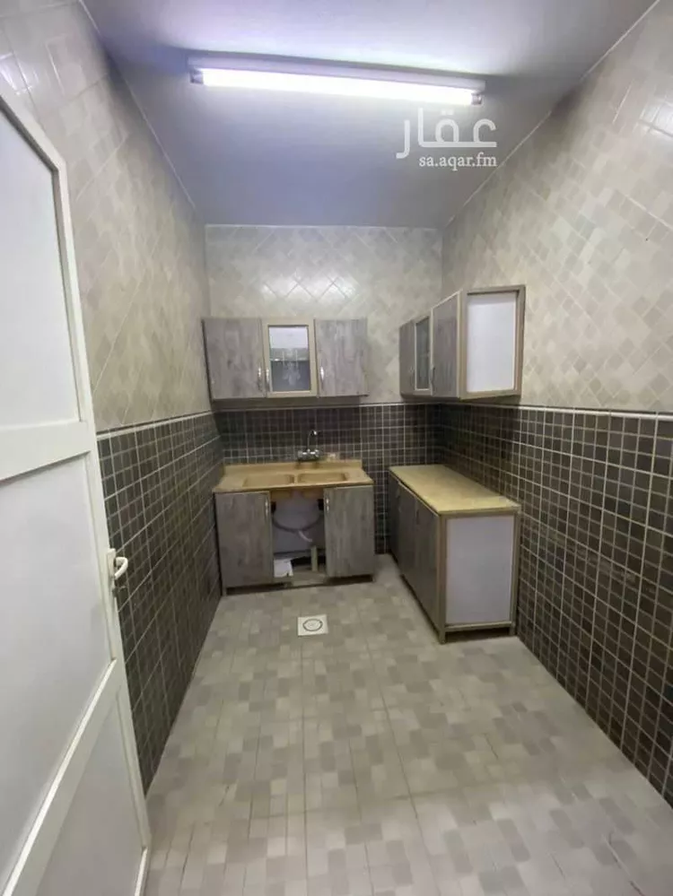 استراحة للإيجار في شارع درب القلة, حي سلطانة, مدينة الرياض, منطقة الرياض