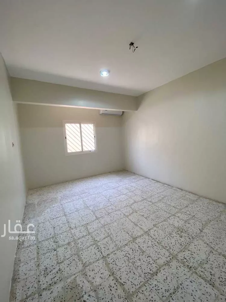 Building for Rent in Riyadh Sultana 10