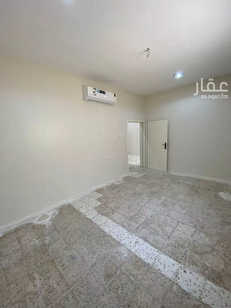 Building for Rent in Riyadh Sultana 17