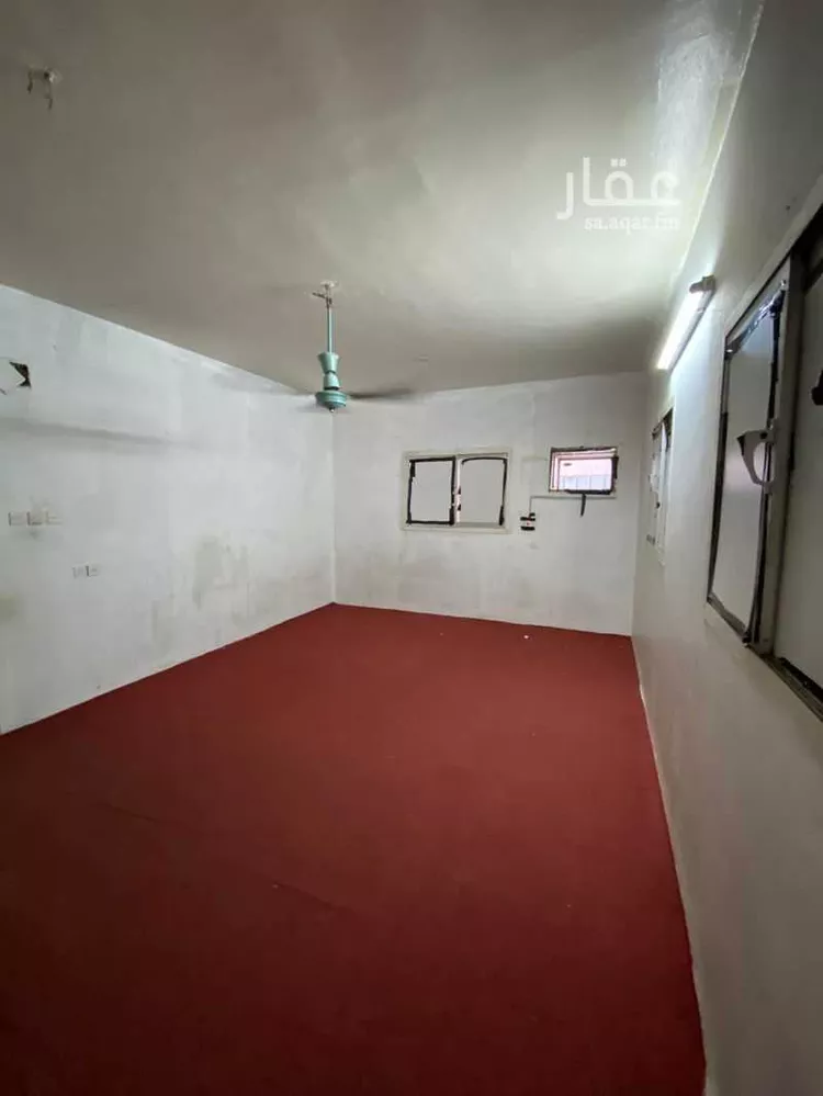 فيلا للإيجار في شارع بديع الزمان الهمذاني, حي الزهرة, مدينة الرياض, منطقة الرياض صورة 3