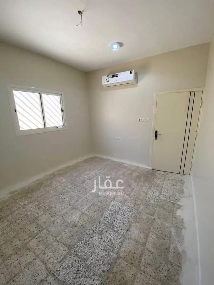 Building for Rent in Riyadh Sultana 22