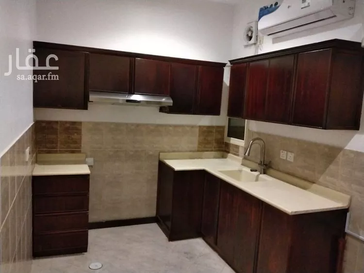 شقة للإيجار في شارع ابن المقرب, حي القصور, مدينة الظهران, المنطقة الشرقية صورة 4