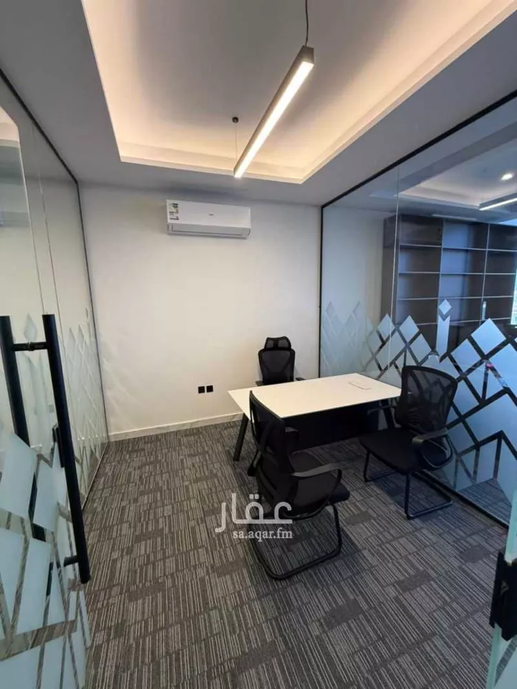 مكتب تجاري للإيجار في شارع ابن عمر القرشي, حي وادي مذينب, مدينة المدينة المنورة, منطقة المدينة المنورة صورة 3